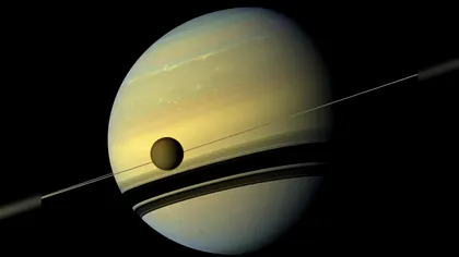 Titan, luna lui Saturn, ascunde un mister: există râuri și mări, dar lipsește ceva esențial