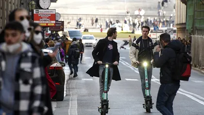 Ce putea să care un turist pe trotinetă prin Roma. Are peste 2.000 de ani, iar poliția a pornit pe urmele lui