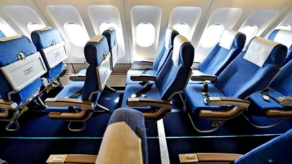Locurile pe care e bine să le alegi în avion și cele de evitat. Mărturia unui călător frecvent, după zeci de zboruri pe an