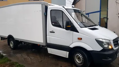 De câți bani ai nevie să deschizi o firmă de transport marfă cu 4 dubițe de 3,5t? Afacerea care merge indiferent de sezon