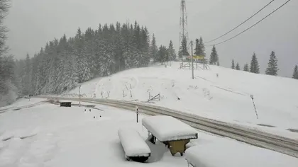 Ninsori în România în luna mai. Colțul țării unde stratul de zăpadă a ajuns la 10 centimetri deja