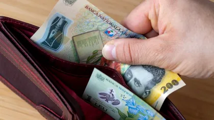 Lovitură pentru România: presa internațională anunță prăbușirea leului și o criză financiară tot mai aproape!