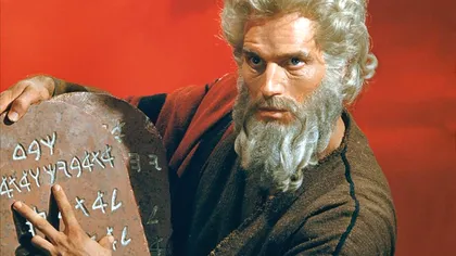 Cine a scris Biblia: un mister vechi de mii de ani, pe care această inteligență artificială vrea să-l dezlege