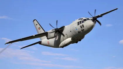 Cum arată avionul cu care zboară Nicușor Dan. Imagini rare din interior, ce dotări are