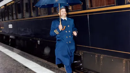 Cum arată trenul Venice Simplon-Orient-Express în interior. Turiştii din Gara Sinaia, surprinşi de eleganța lui. Foto