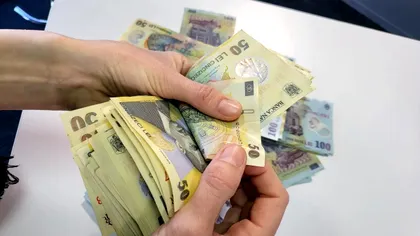 Lista joburilor cu salarii de lux la privat – 14.000 de lei în mână, 12.000 de lei în mână, se aruncă bani ca din elicopter