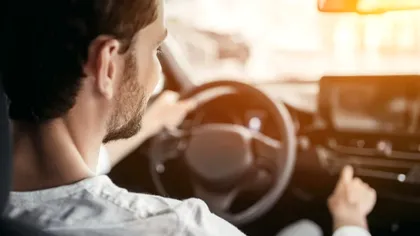 Obiectul pe care nu ai voie să îl ţii în maşina vara. Se dau amenzi de mii de lei, toţi şoferii ignoră regula