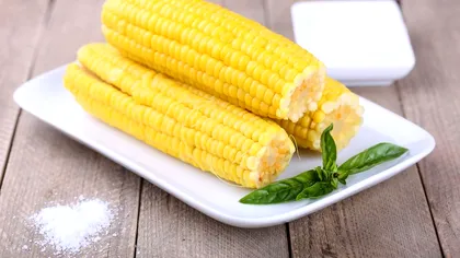 Porumbul fiert a devenit un lux. Cât costă două bucăţi din deliciul verii la Lidl, în iunie 2025