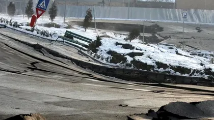 Salina Praid nu este singura astfel de tragedie. Ocna Mureş s-a prăbuşit în 2010: un supermarket a fost înghiţit de ape, au fost distruse trei clădiri şi mai multe străzi