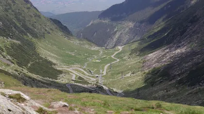 Cea mai frumoasă şosea din România se redeschide. Când se va putea circula din nou pe Tranfăgărăşan şi între ce ore