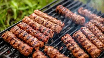 Cât a ajuns să coste un mic la Eforie Nord. Prețul i-a lăsat fără cuvinte pe turiști