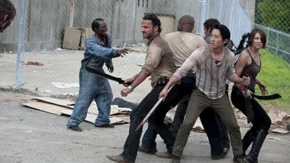 Zombi, flamenco și drumuri spre casă: Daryl Dixon ajunge în Spania în sezonul 3 din The Walking Dead