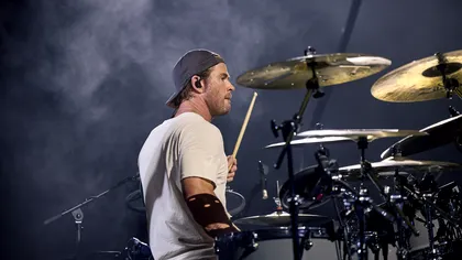 Vești bune pentru fanii lui Chris Hemsworth - Se lansează „Dincolo de limite: O viață mai bună”, pe Disney+. Așa vezi apariția surpriză la concertul lui Ed Sheeran de la București