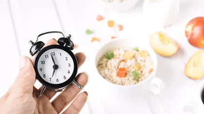 Postul intermitent, super dietă sau pericol? Cum se ține corect și ce beneficii are pentru organism conform medicului nutriționist: „Se începe treptat”. EXCLUSIV