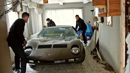 Un Lamborghini Miura S a stat 40 de ani în sufrageria unui apartament din New York: Povestea unei bijuterii auto ascunse în mijlocul casei