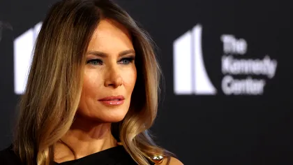 Melania Trump se pregătește de proces, în timp ce președintele așteaptă întâlnirea cu Putin. Prima Doamnă cere 1 miliard de dolari