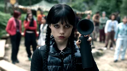 Sezonul 2 din serialul Wednesday egalează deja performanțele primului. Șansele unui record pe Netflix sunt reale