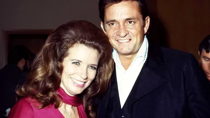 S-au cunoscut când ambii erau căsătoriți cu alte persoane. June și Johnny Cash, iubirea sublimă dintre „Omul în negru” și muza inimii sale