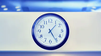 Renunțarea la ora de vară ar putea preveni sute de mii de cazuri de AVC anual, conform unui studiu