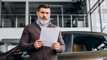 De ce nu se mai scrie numele posesorului maşinii în cartea de identitate? Explicaţia MAI