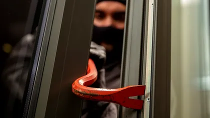 Ce se întâmplă dacă cineva îți încalcă proprietatea. Legea îți oferă o soluție clară