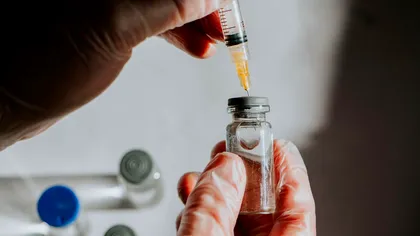 Injecția care previne HIV, „gata să schimbe totul”, este aproape de aprobare oficială în Anglia și Țara Galilor