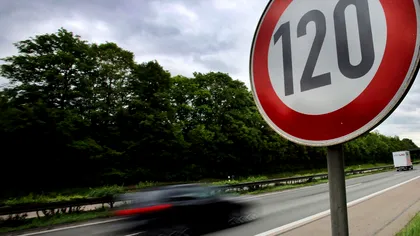 Limita de viteză pentru drumurile expres din România. Când rămâi fără permis?