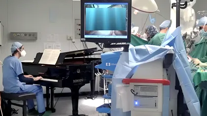 Cercetătorii au descoperit că muzica reduce durerea după operații și în boli cronice