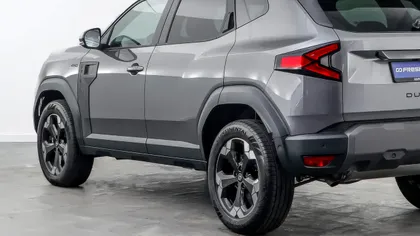 Cel mai scump Duster nu vine cu dotări speciale, dar costă 45.000 de euro. Cum se justifică investiția fabuloasă într-o mașină normală