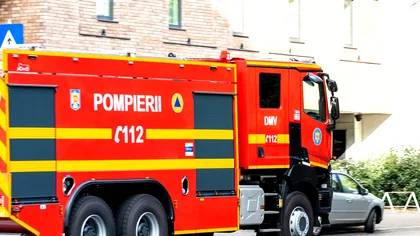 Incendiu la tabloul electric al unei școli din județul Alba. Elevii şi profesorii, evacuaţi de urgenţă din clădire