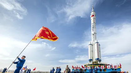 China își trimite cel mai tânăr astronaut și patru șoareci în spațiu cosmic pentru o misiune de șase luni