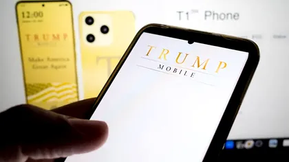 Telefonul „patriotic” T1 al lui Trump e nicăieri. Mega-lansarea promisă a fost amânată din nou