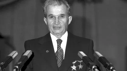 Ce cadouri primea Nicolae Ceauşescu de Crăciun: nu era nimic foarte scump, nu îi plăceau darurile