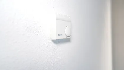 Cum şi când se resetează termostatul de la centrala termică: sfaturi pentru a funcţiona în parametri