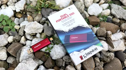 REVIEW Kingston Dual Portable SSD - gadgetul la care ai visat pentru backup rapid la telefon sau laptop. Are USB Type A pe o parte și USB Type C pe cealaltă