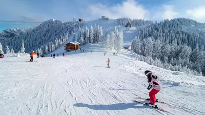 Cum va fi vremea în vacanţa de schi în Sinaia, Buşteni sau Poiana Braşov: prognoza meteo pentru 16-22 februarie