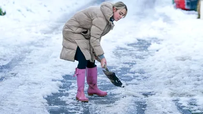 Poți folosi bicarbonat de sodiu pe gheața de pe alee: Ce spun experții în întreținere pe timp de iarnă