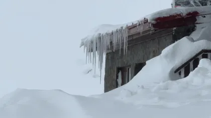 Locul din România în care zăpada are un metru. Cum se anunţă vremea joi