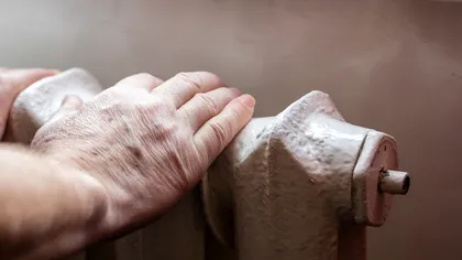 Cea mai bună perioadă din zi în care să pornești căldura ca să economisești la factura de energie. Sfaturile experților