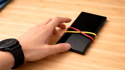 „Pune un elastic pe telefon”: 15 metode simple ca să reduci timpul pe ecran fără să-ți urăști telefonul