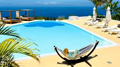 Doi români, surprinşi de ce au găsit în cazarea din Tenerife. Au plătit doar 50 de euro pe noapte: 