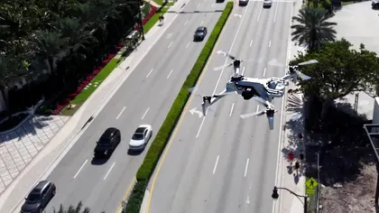 Un șofer a fost oprit și amendat în trafic de o dronă, iar asta dezvăluie o nouă eră a supravegherii rutiere cu tehnologie