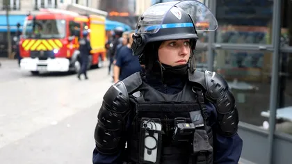 Un etaj al unei clădiri din Paris s-a prăbușit noaptea trecută, în timpul unei petreceri. Sunt mai mulți răniți, pompierii au intervenit de urgență