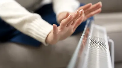 Îndrăgita interpretă de muzică populară care a cântat de Revelion pentru a-şi plăti facturile. Nu vrea să apeleze la copii: „E cam frig în casă