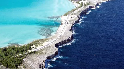 Unde albastrul devine turcoaz: podul Glass Window și „întâlnirea” apelor din Eleuthera