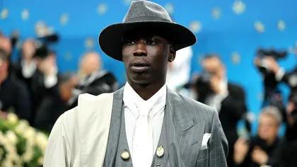 Khaby Lame și pariul de 975 de milioane de dolari: cum se transformă faima de pe TikTok într-o industrie globală