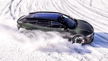 ZEEKR 007, alternativa chinezească la Tesla Model S, versiunea 2026 - mașina electrică de top devine mai bună cu 900V și ADAS îmbunătățit