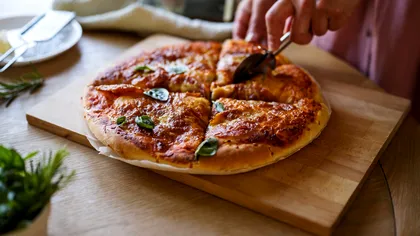 Ce pizza este recomandat să mănânci dacă nu vrei să îţi pui sănătatea în pericol: Mihaela Bilic, sfat important