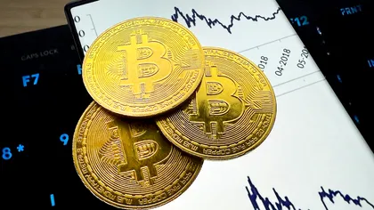 Bitcoin se prăbușește la cel mai mic nivel din ultimele 15 luni, după o nouă scădere de 11%