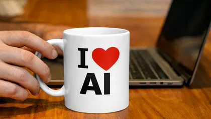 „Ferește-mă, Doamne, de AI, că de dușmani am eu grijă”. Cum tratezi corect relația cu inteligența artificială, câțiva pași simpli ca să nu devii o victimă